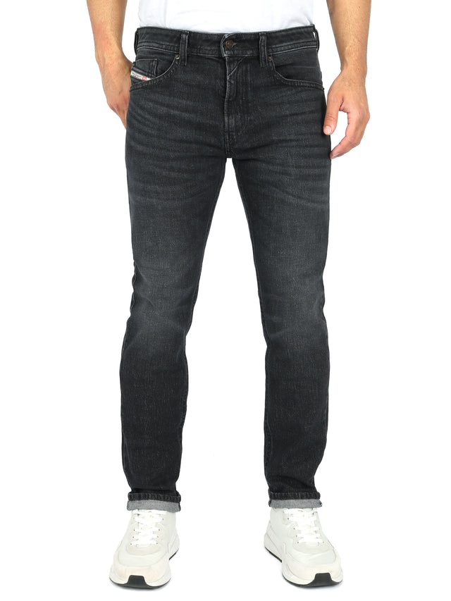 Diesel - Slim Fit Jeans - THOMMER-R R9H20